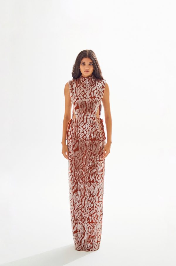 Turtle Neck Dress by Raisa Vanessa