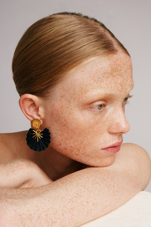 Black Fan Earrings