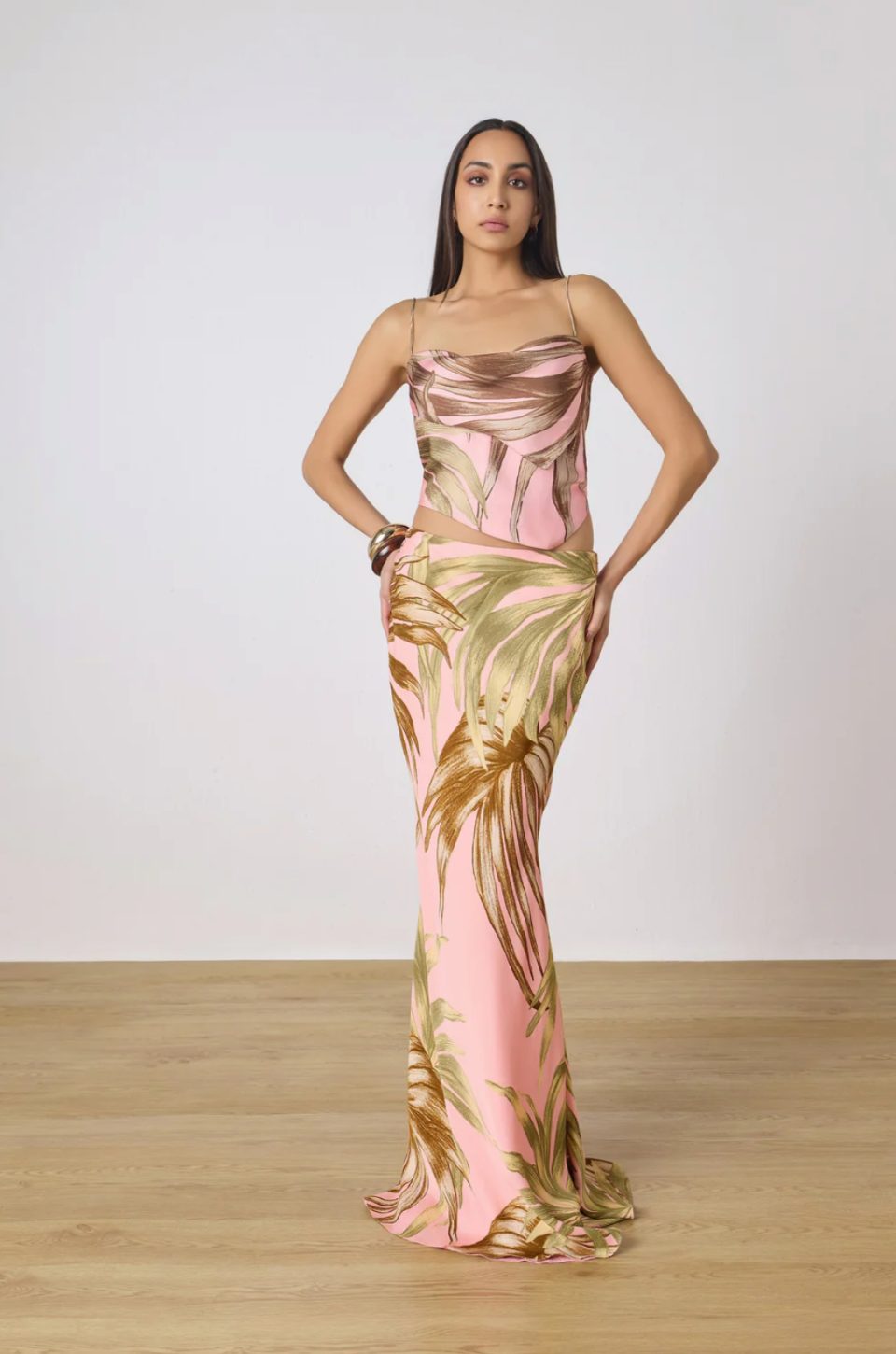 Fawn Set by Rococo Sand